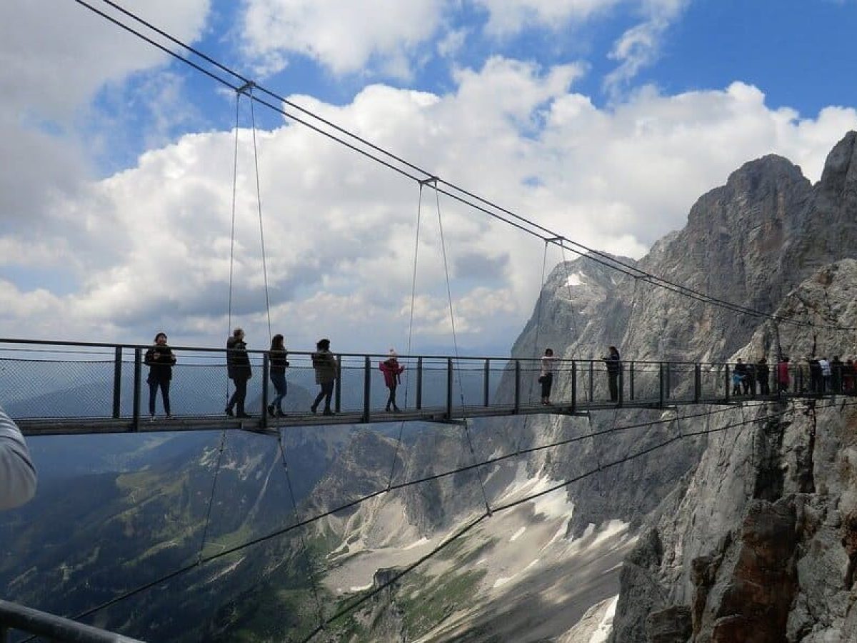 Dachstein; Suspension Bridge